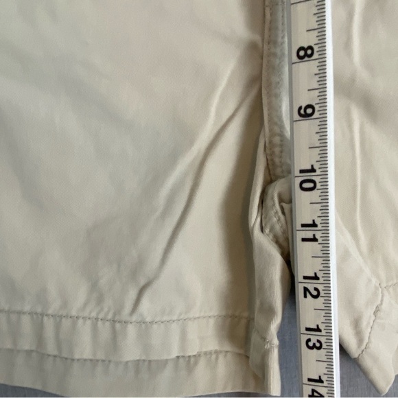 Lee Lower on the Waist Shorts Sz Large 100% Cotton Cream Walking / Golf Length - Picture 8 of 12